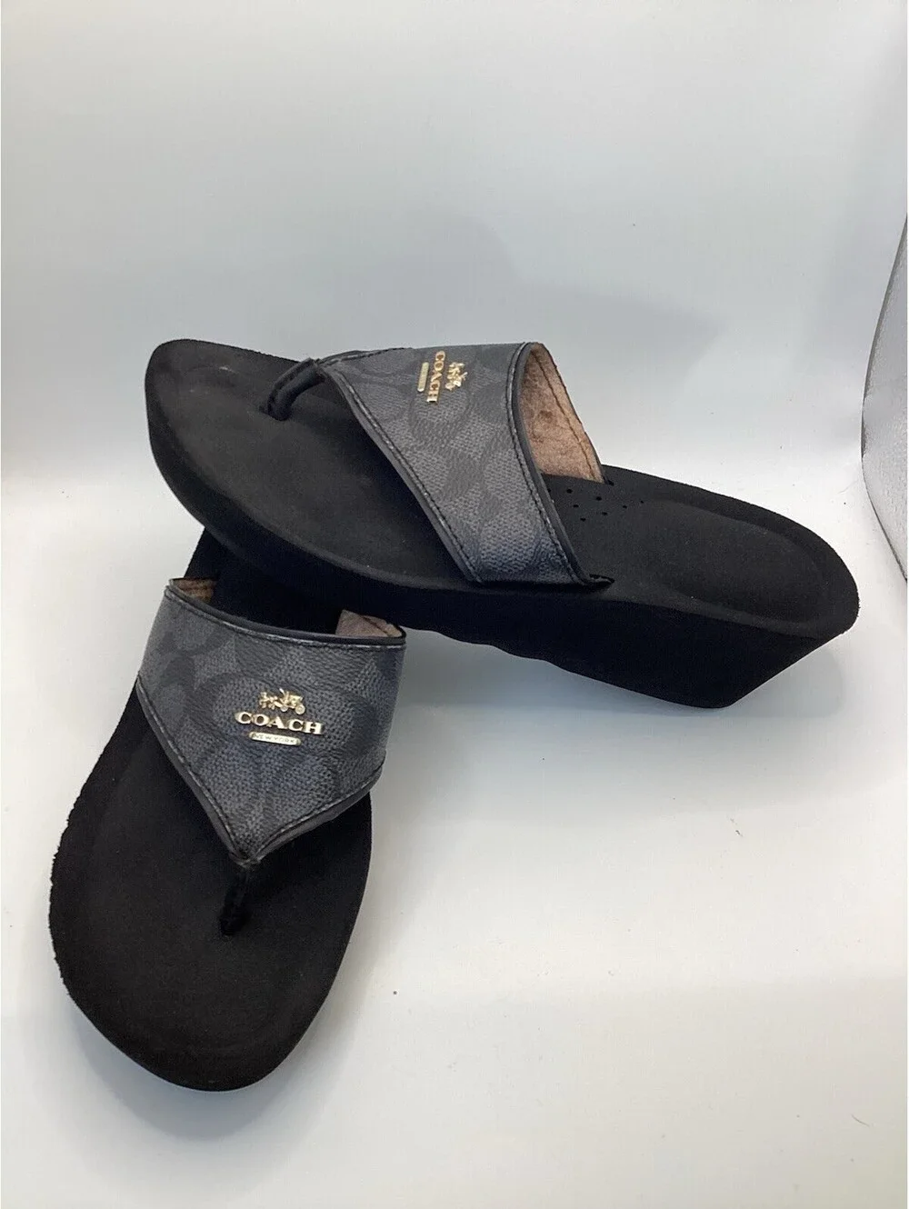 Coach Janice A00964 Black Wedge Thong Flip Flop Sandals Women's 7.5 EUC